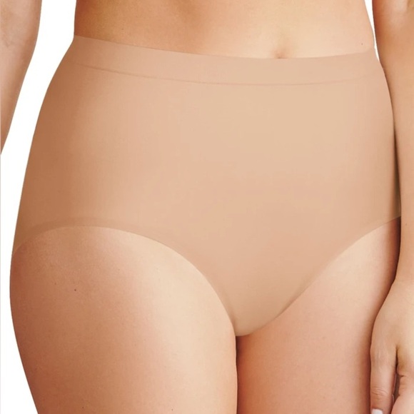 Bali Other - 3 Bali Comfort Revolution Easylite Seamless Brief NWT XL/8